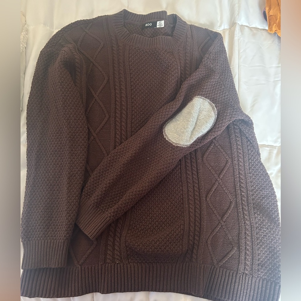 BDG sweater